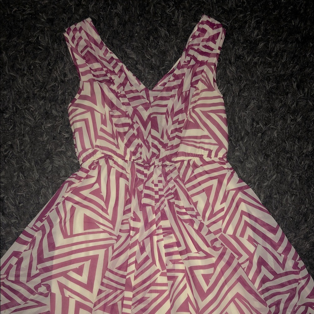 Vanity V- neck & back dress - burgundy and white